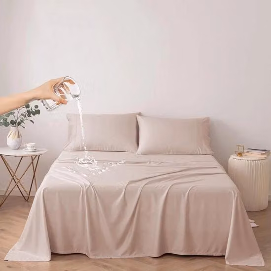 Proteggi il tuo materasso con questo coprimaterasso impermeabile con rivestimento in PU, disponibile in colore beige o marrone, dimensioni L: 200 cm x P: 230 cm