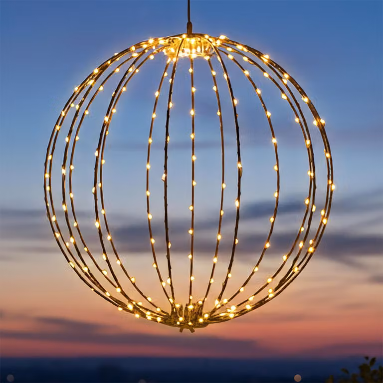 Sfera luminosa da appendere per esterni 60 cm con timer e spina - 400 LED - Lampada decorativa da giardino con luce bianca extra calda, con cavo