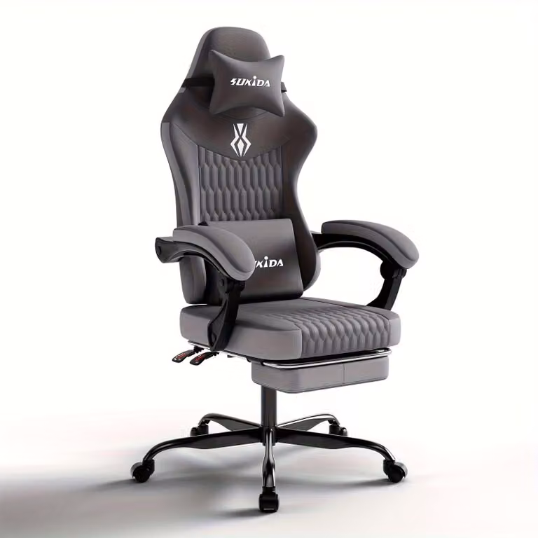 Sedia da gaming ergonomica con schienale regolabile, poggiapiedi e struttura in acciaio