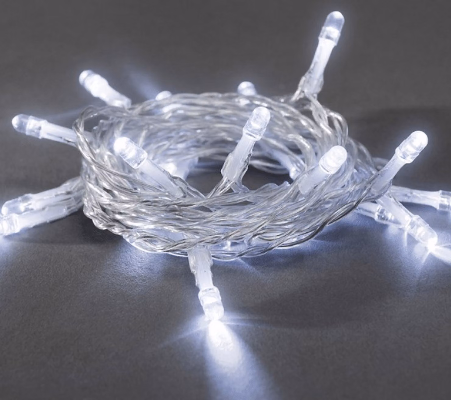 Fata LED - 2,85 m - 20x bianco freddo - cavo trasparente - funzionamento a batteria - interruttore on/off