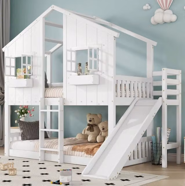 Letto a castello con scivolo; tetto e finestre; 90x200 cm; legno massello e MDF; bianco e naturale