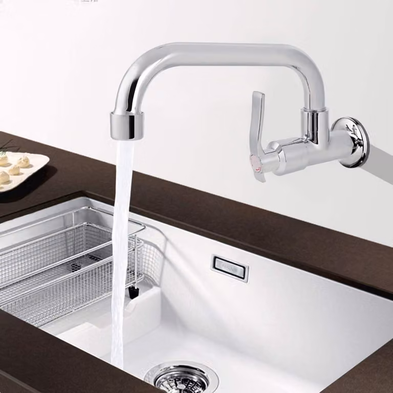 Miscelatore monocomando a parete per acqua fredda, girevole a 360°, 20 cm, per la cucina