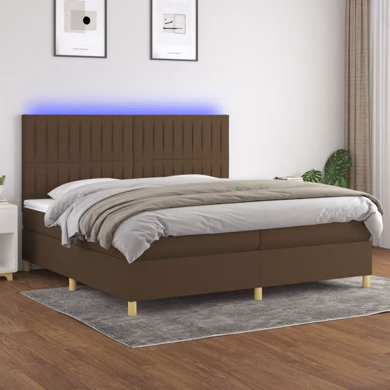 The Living Store Letto a molle con materasso e LED in tessuto marrone scuro 200x200 cm