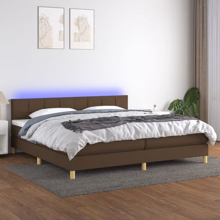 The Living Store Letto a molle con materasso e LED in tessuto marrone scuro 200x200 cm