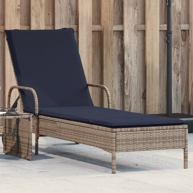 Lettino prendisole con ruote e cuscino in polyrattan grigio e blu vidaXL – 1
