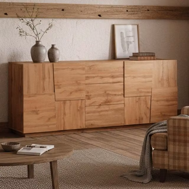 Credenza Astel, Buffet da soggiorno, Madia da salotto con 4 ante e 3 cassetti, 220x44h86 cm, Rovere