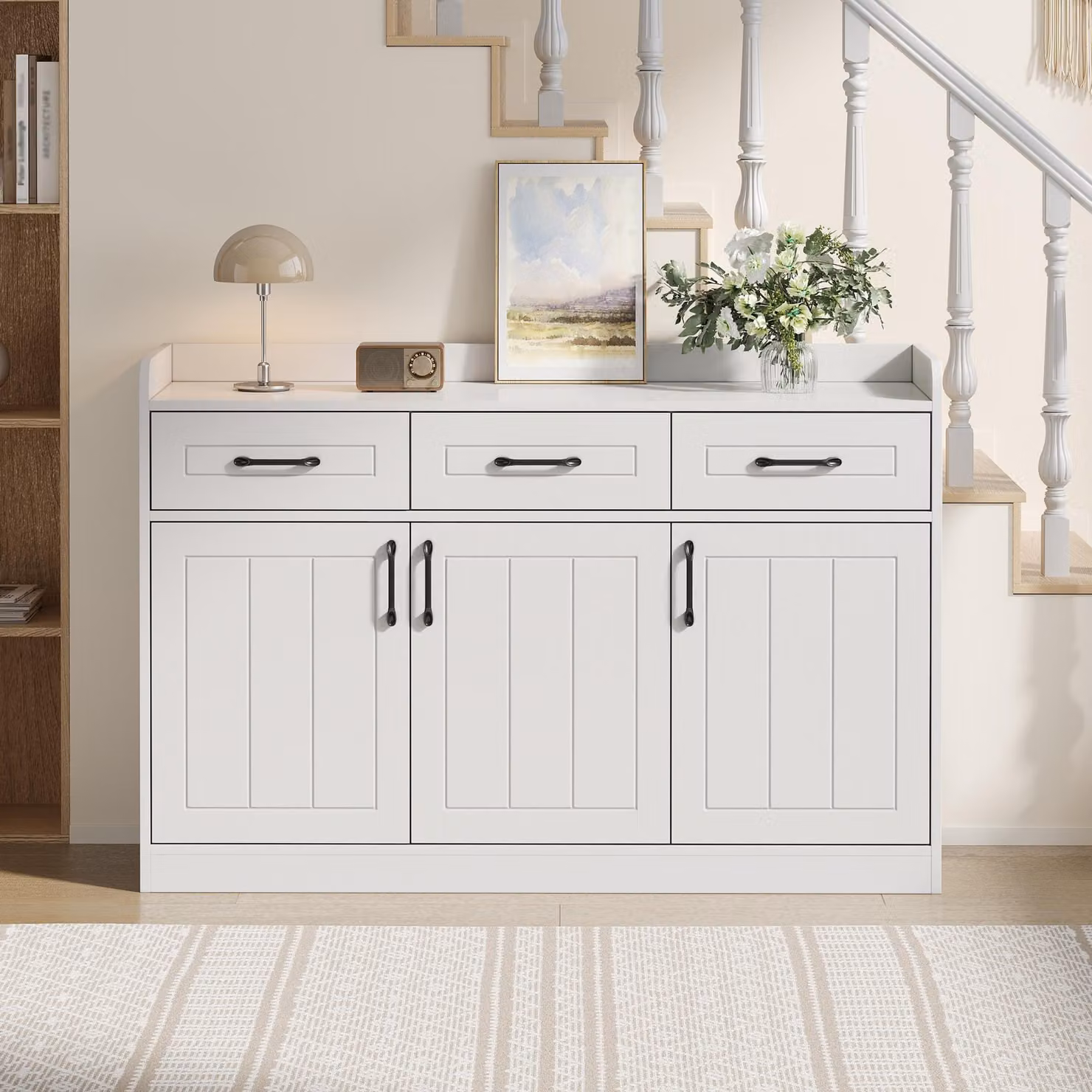Credenza Merax con 3 ante + 3 cassetti, comò con motivo a righe e struttura in truciolato, mobile da soggiorno con ripiani regolabili, bianco