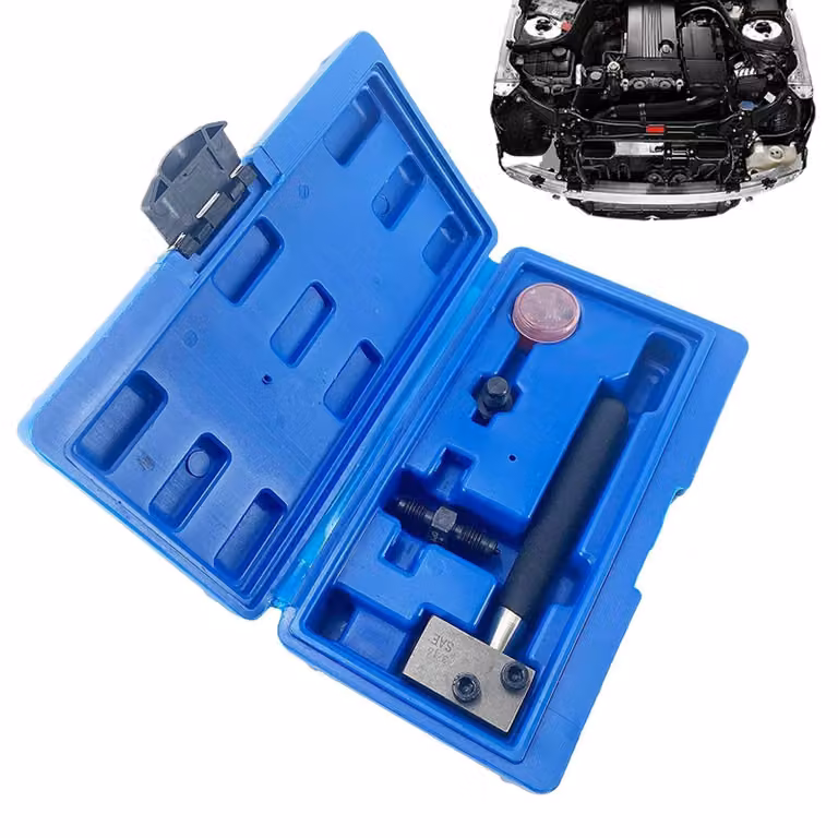 Kit di utensili per la manutenzione automobilistica