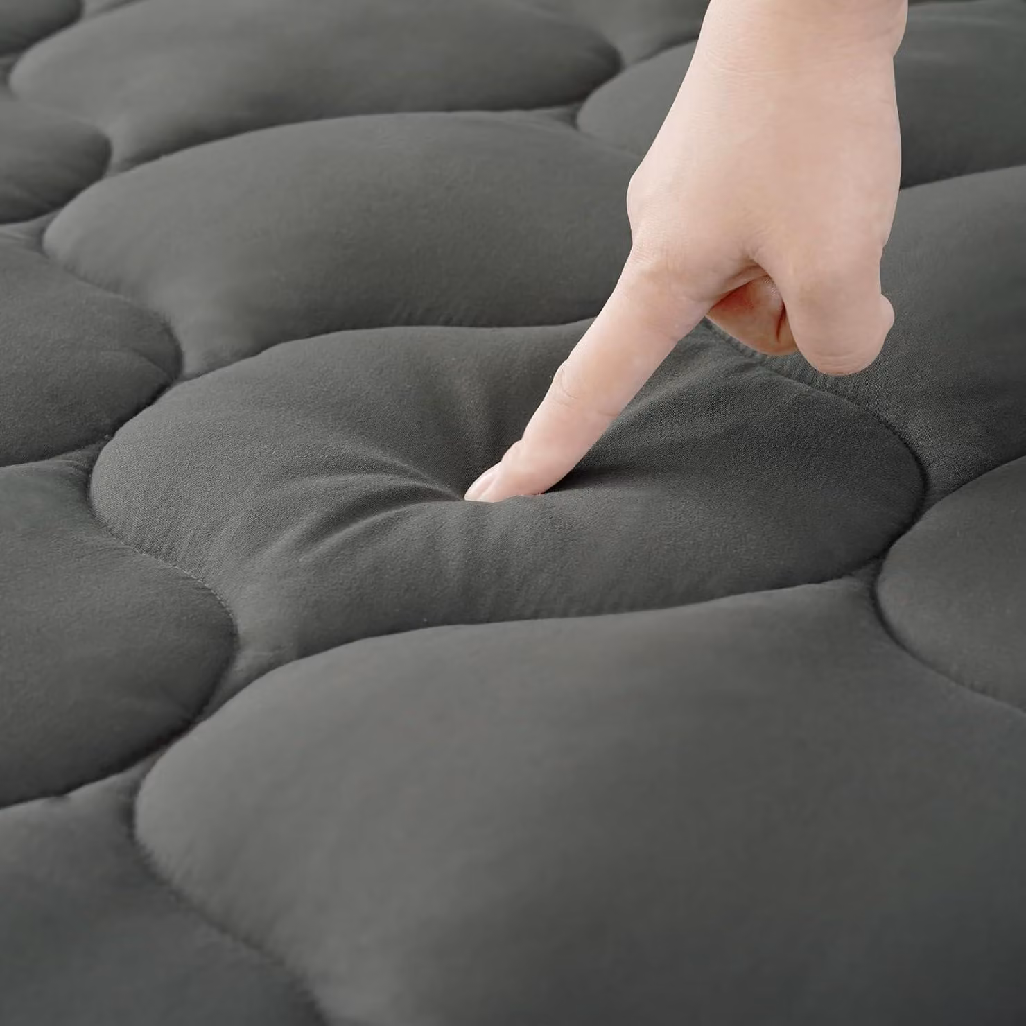 Coprimaterasso 160x200 cm, grigio scuro, traspirante, lavabile, ideale per la camera da letto