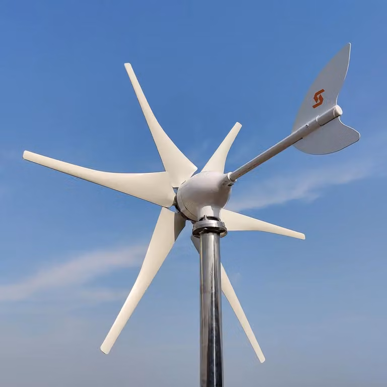Turbina eolica - S6-4000 Generatore eolico orizzontale - 4000 W - 24 V - 6 pale - Controller ibrido - Velocità di avvio 1,5 m/s - Bianco