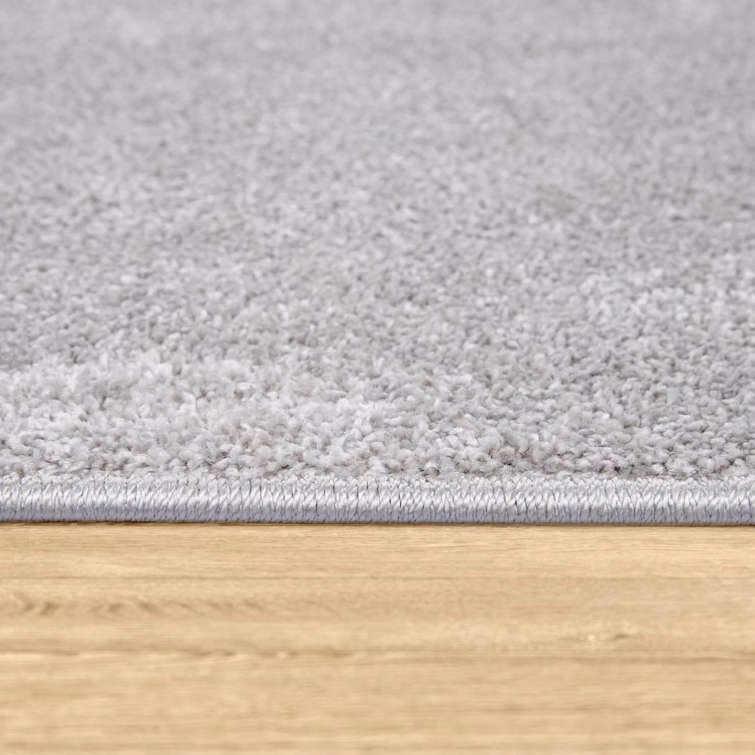Tappeto Portivo argento e grigio in fibre sintetiche per soggiorno e corridoio L: 250 cm, P: 80 cm – 3