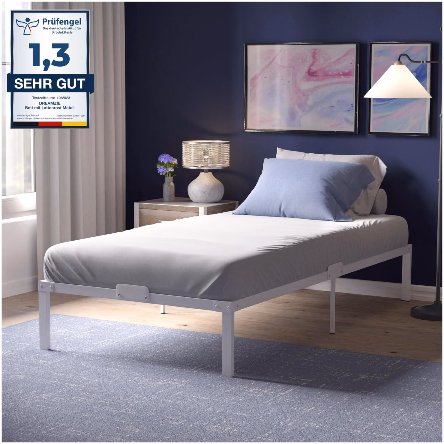 Letto con struttura a molle imbottita e rivestimento in metallo bianco, dimensioni 90x200 cm