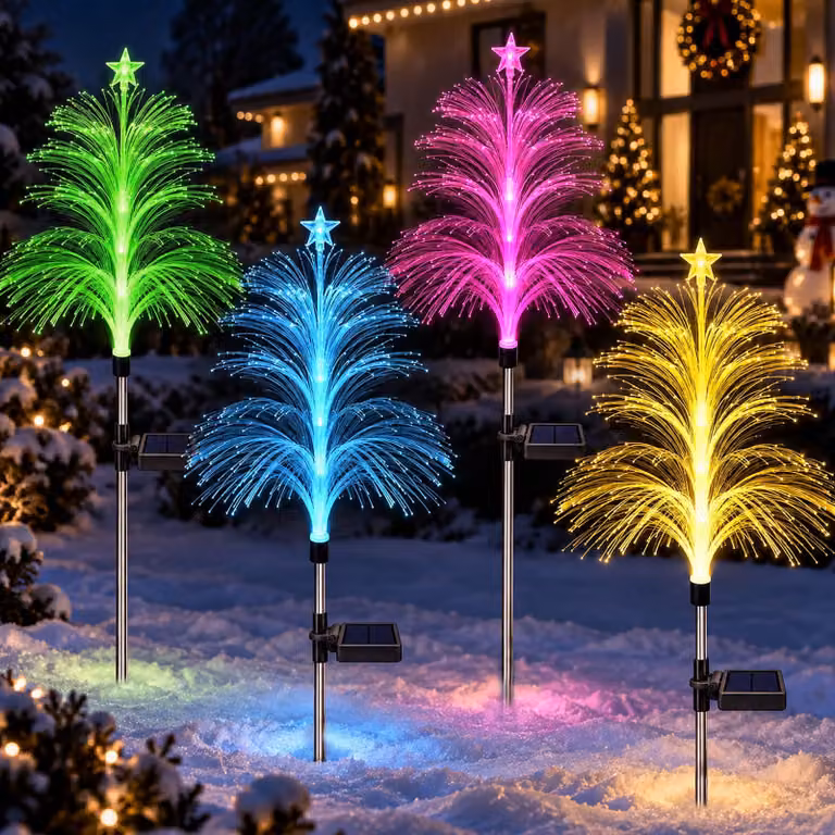 4 alberi di Natale solari con 7 colori LED, ideali per giardino e terrazza
