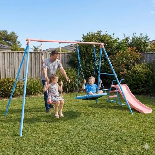 Altalena OKWISH con due sedute e scivolo per bambini in acciaio e plastica HDPE, blu e rosa, L 120 x P 40 x H 26 cm