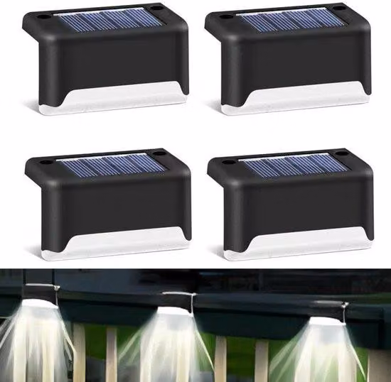 Quattro luci da ponte a LED, bianche, a energia solare, per esterni, terrazze, scale, vialetti, impermeabili.