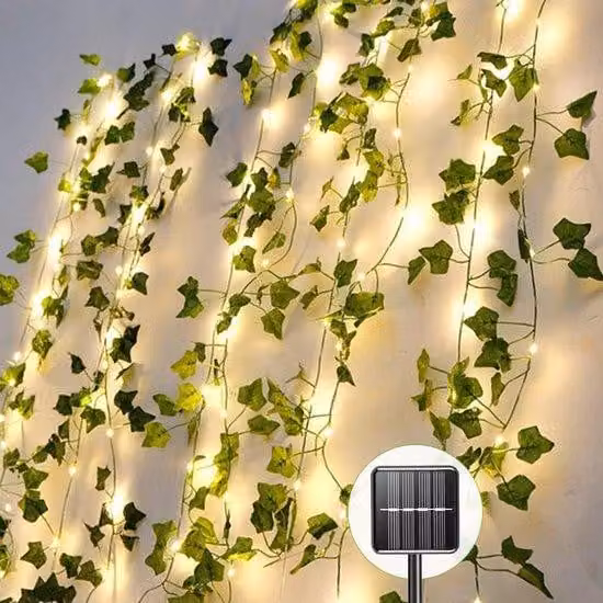 Ghirlanda luminosa a energia solare realizzata in materiale resistente all'acqua e alle intemperie, per uso esterno