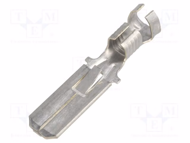 3 connettori a crimpare: piatti, per cavi da 4÷6 mm², con terminale da 6,3 mm e spessore di 0,8 mm, maschio, per collegamento a crimpare, codice 180409-2, isolati