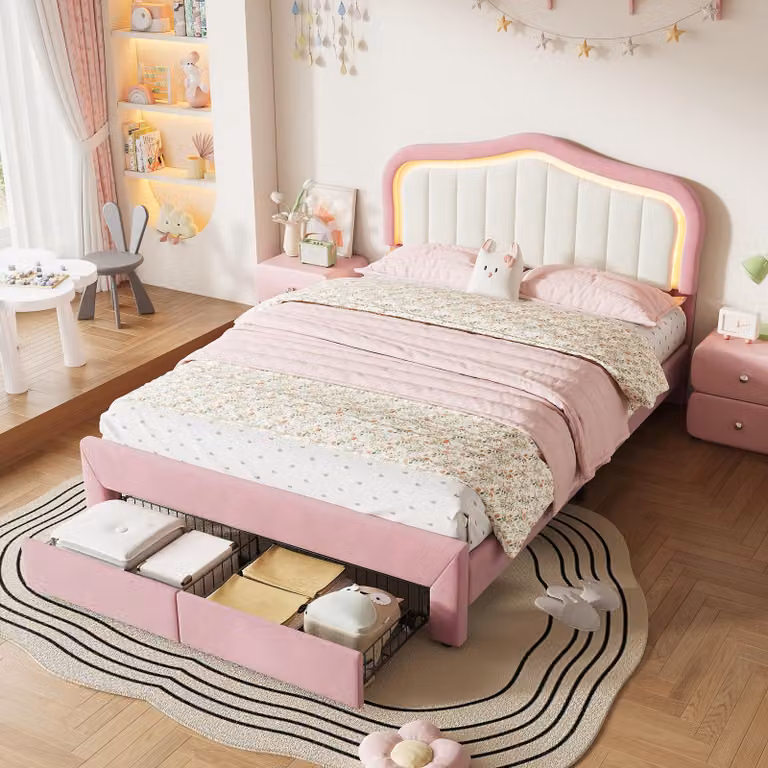Letto imbottito Flieks, 140 x 200 cm, con testiera; divano letto con cassetti; lettino per bambini con schienale e illuminazione a LED; colore rosa; materiali: velluto, compensato e MDF