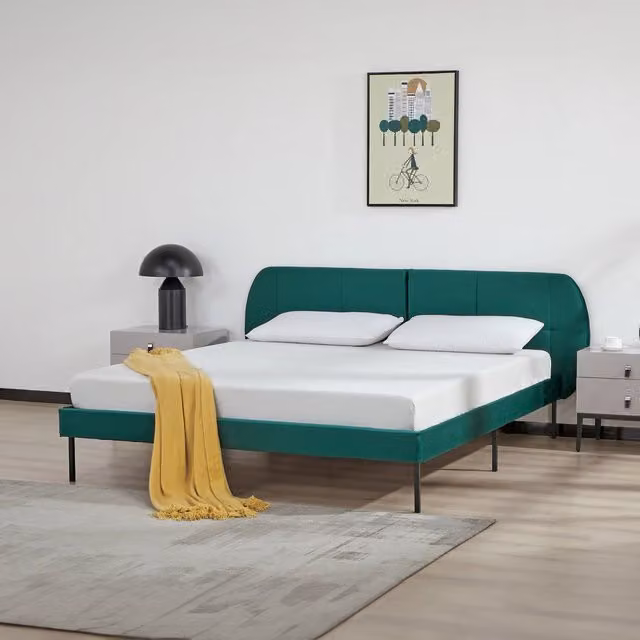 Letto Matrimoniale Porvoo en.casa con Testiera Imbottita in Velluto Verde Scuro e Struttura in Legno di Pino L/P/H: 160 x 200 cm