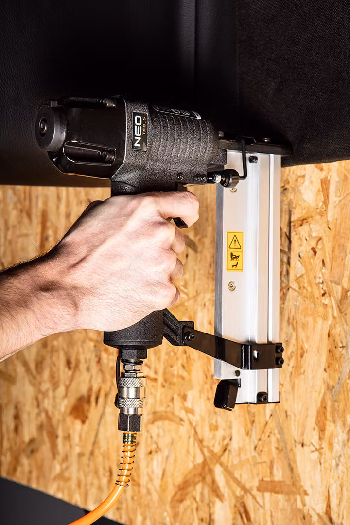 NEO TOOLS Graffe zincate per cucitrici pneumatiche (per NEO modello 14-572), GA21, tipo 80 (380), lunghezza 6-16 mm, 4000 pezzi, in filo d'acciaio