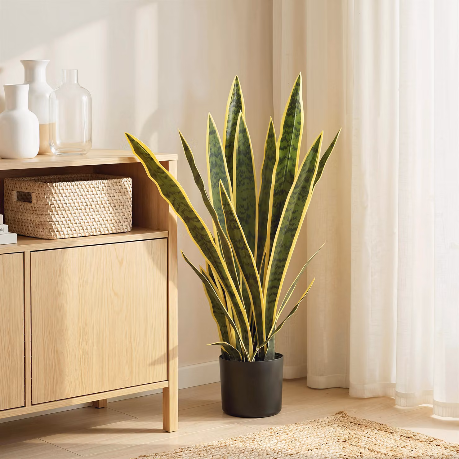 Pianta artificiale Sanseveria Outsunny con 21 foglie in vaso, verde e giallo, per interno ed esterno, H 80 cm, Ø 15 cm – 2