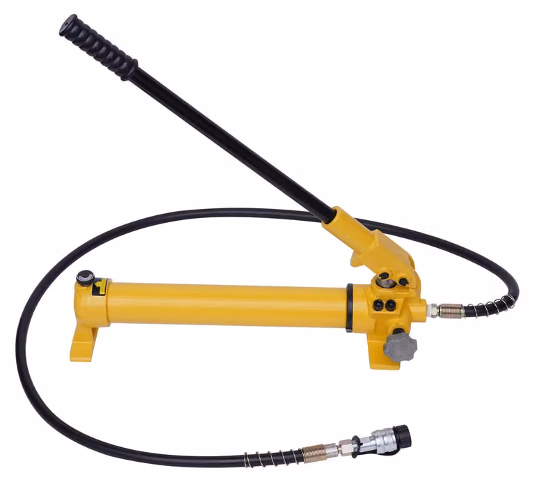 Pompa idraulica manuale - Capacità olio: 700 cc - Pressione: 0-70 MPa - Materiale: ghisa