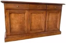 Credenza madia Alberta in legno 3 ante bugnate noce Bassano con zoccolo chiuso