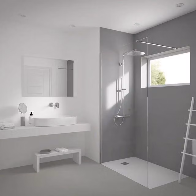 Colonna doccia con miscelatore termostatico e doccetta Concept Air Silver Storm Ideal Standard in finitura argento e cromo
