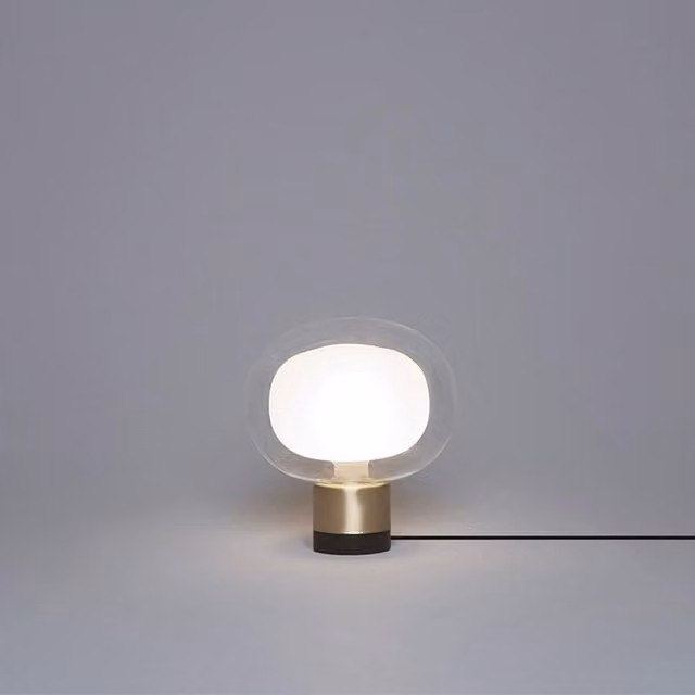 Lampada da tavolo Tooy Nabila 552.36 in vetro trasparente e metallo con finitura oro e ottone