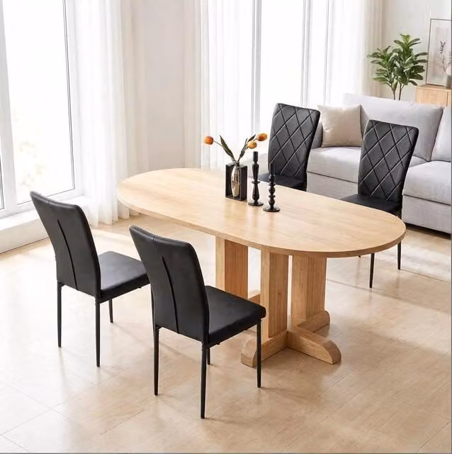 Set di 4 sedie da pranzo in similpelle nera con schienale alto