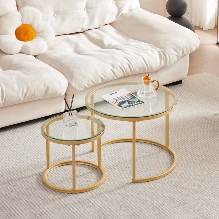 Set di due tavolini impilabili, vetro, oro, metallo, dimensioni 60x45 cm e 40x35 cm