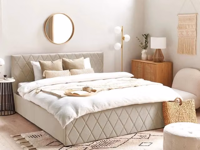 Letto contenitore BELIANI in velluto beige con testiera trapuntata e base a doghe L/P: 180 x 200 cm – 1