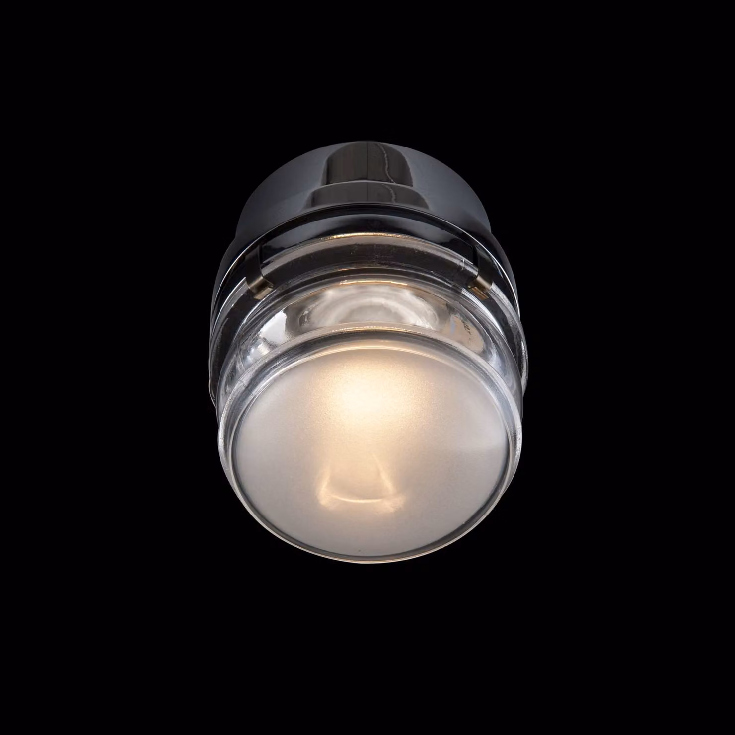 Oluce Applique da parete di design Fresnel, Cromo / Argento, Bagno, Metallo, Design, Applique