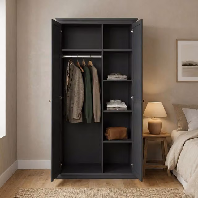 Armadio a due ante DMORA per camera da letto, modello moderno con ante battenti e appendiabiti, Grigio opaco, L: 96 cm, P: 60,5 cm, H: 200,56 cm