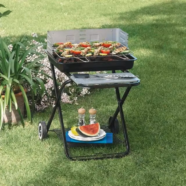Barbecue a carbone Ranieri Clic Clac in acciaio inossidabile e acciaio smaltato nero e argento con ruote