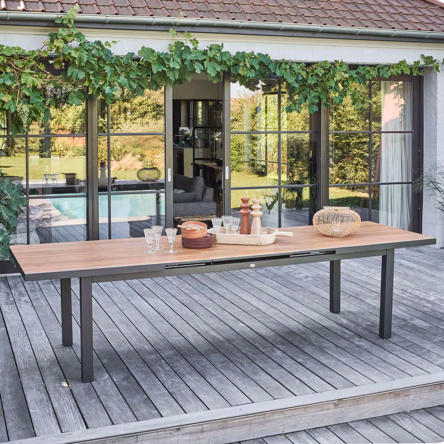 Tavolo da giardino rettangolare in legno estensibile - Oviala Melbourne