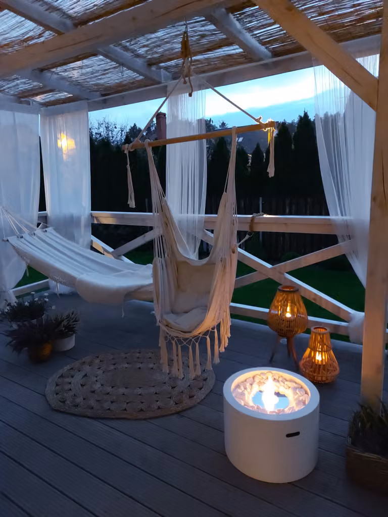 Campo24 Focolare a etanolo estivo 47,5x32,5cm Bianco/Nero | Caminetto di design per interni ed esterni | Stufa a bioetanolo Caminetto da tavolo Colonna di fuoco