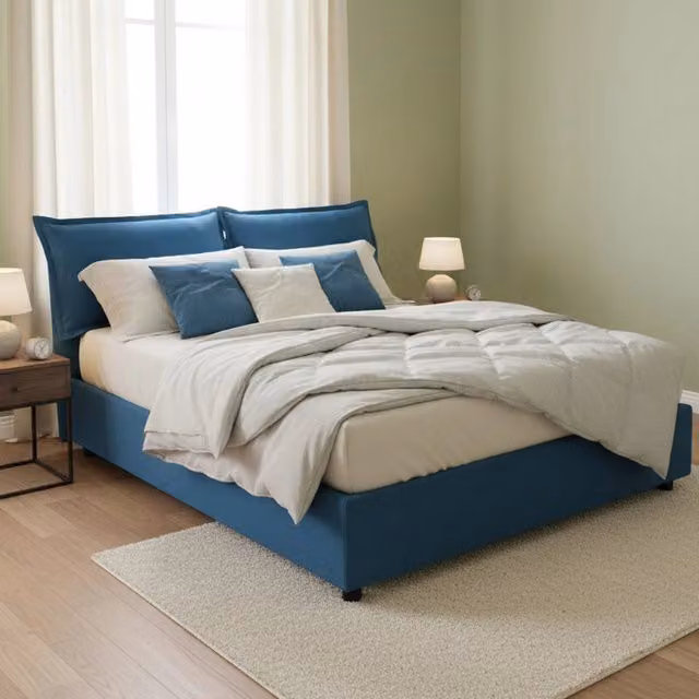 Letto matrimoniale contenitore Arden Talamo Italia con materasso incluso, rivestimento in tessuto blu, apertura frontale, dimensioni materasso: 140 x 190 cm