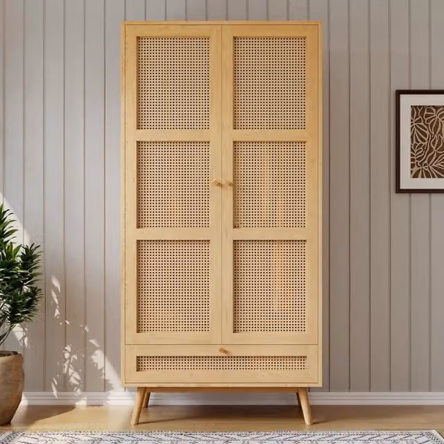 Armadio 2 ante con asta appendiabiti e vano inferiore a ribalta, per camera da letto, in legno e rattan PE, naturale