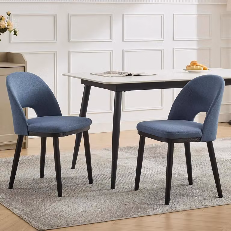Set di due sedie - Sedia da pranzo - Schienale alto - Seduta profonda - Postura ergonomica - Imbottita - Struttura in legno - Colore blu