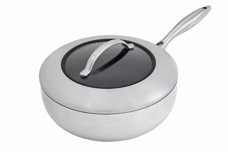 Padella fonda serie CTX in Alu-inox per induzione con manico e coperchio in acciaio inox, diam. 26cm