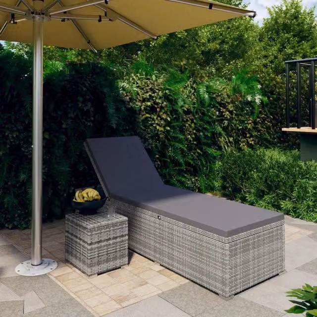 Lettino prendisole con cuscino e tavolino in polyrattan grigio vidaXL – 1