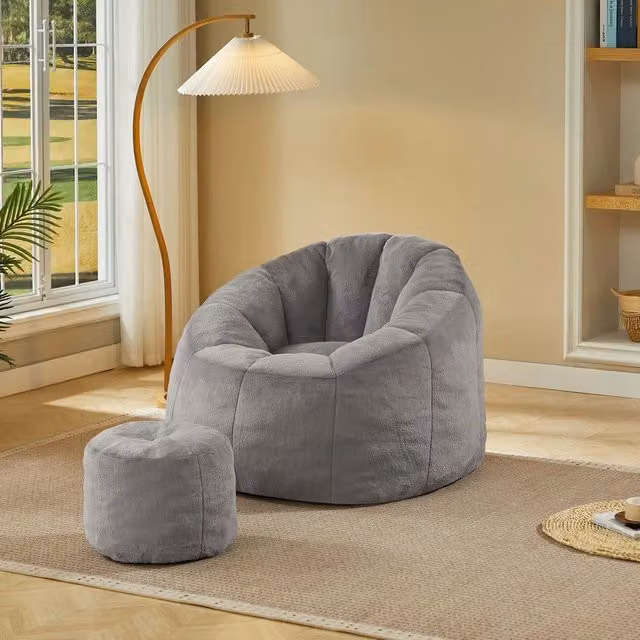 Pouf da relax con poggiapiedi Minimal in tessuto grigio chiaro per soggiorno e camera
