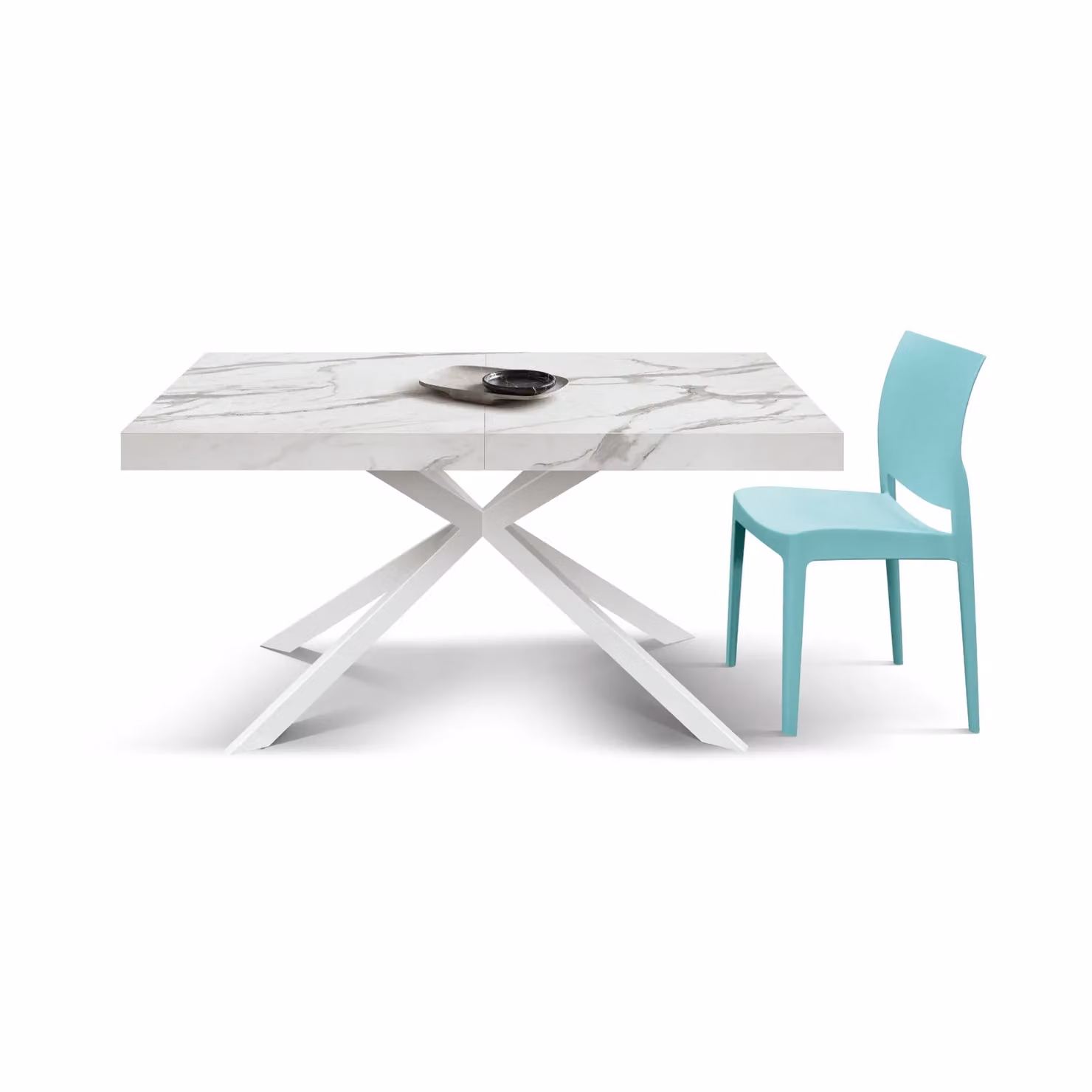 Tavolo CAMAIORE in legno, finitura bianco statuario e gambe a X in metallo bianco, allungabile 140×90 cm – 220×90 cm