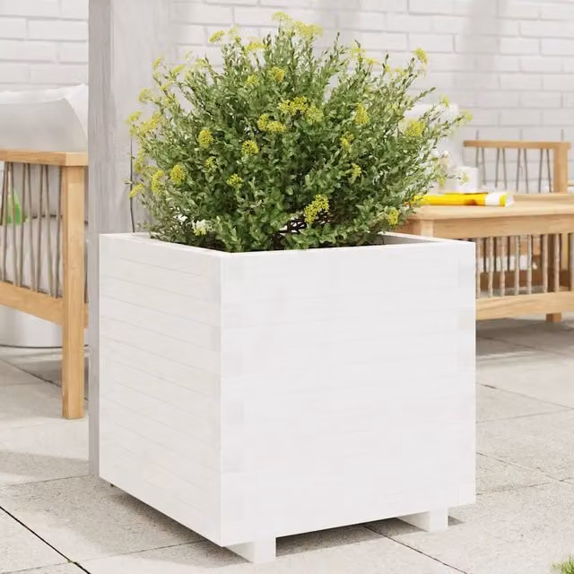 Fioriera da giardino e vaso da esterno Design Mania in legno massello di pino, colore bianco, L/P/H: 50 x 50 x 49,5 cm