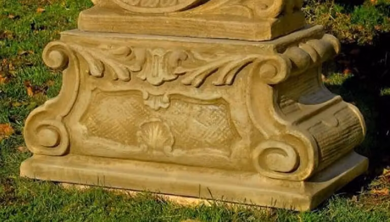 Casa Padrino Piedistallo barocco 80 x 36 x H. 40 cm - Magnifico piedistallo da giardino in stile barocco - Piedistallo in pietra per la decorazione del giardino - Accessori barocchi per la decorazione del giardino - Accessori barocchi per la decorazione d