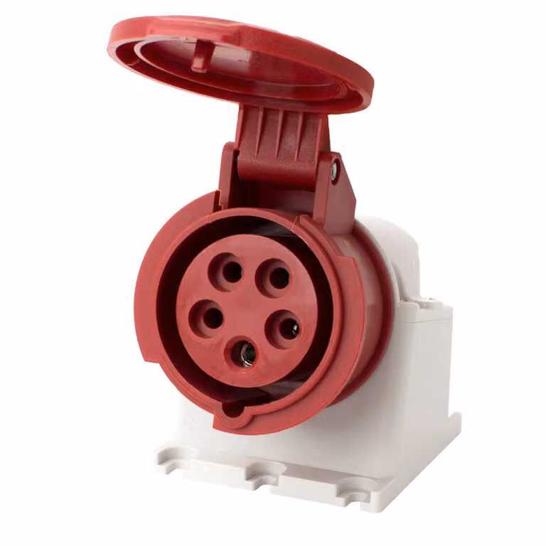 Presa permanente FAMATEL 16A 5P IP44 400V / 23395