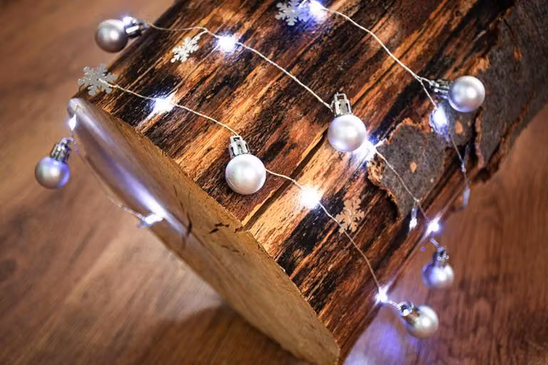 Catena luminosa MagicHome Natale Ball, 20x LED bianco freddo, con sfere e fiocchi di neve, argento, 2xAA, luce fissa, illuminazione, L-1,9 m