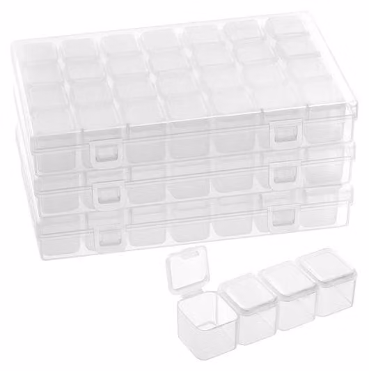 Set di 3 scatole trasparenti Unyqoos® – 28 scomparti per scatola, dimensioni 17,5 x 10,7 x 2,5 cm, scomparti di dimensioni 2,5 x 2,3 x 2,3 cm, ideali per gioielli, perline e accessori per hobby creativi