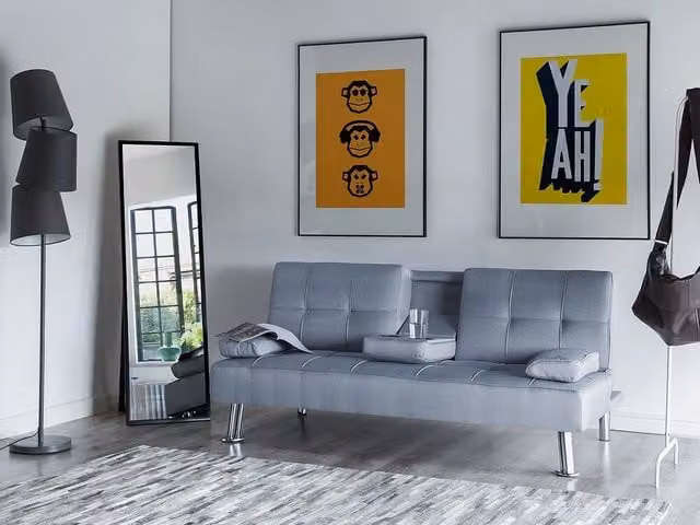 Divano letto Beliani a 3 posti moderno in tessuto grigio con funzione click-clack e poggiatesta regolabile – 1